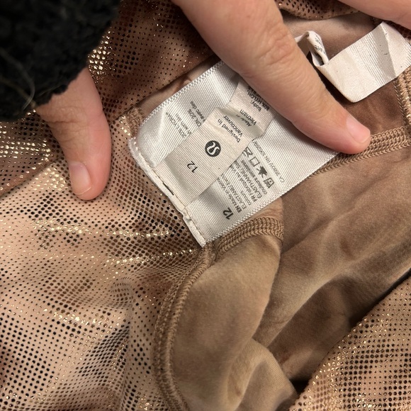 lululemon athletica shiny copper/gold Leggings - Picture 3 of 3